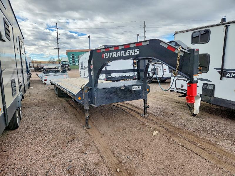 49604086 :رقم المزاد ، 4P53F3925T1428135 vin ، 2026 Pj Gooseneck Flatbed مزاد بيع