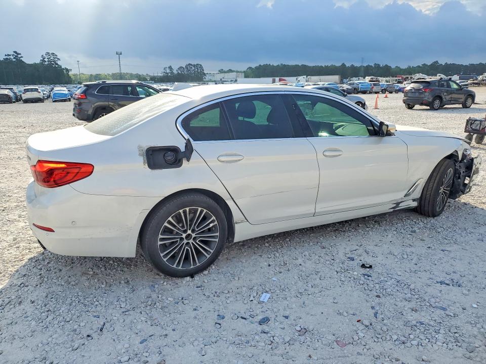48165326 :رقم المزاد ، WBAJR3C00LCE54694 vin ، 2020 Bmw 530 مزاد بيع
