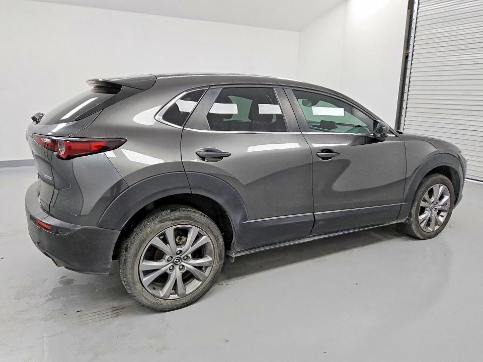 51671546 :رقم المزاد ، 3MVDMACL9MM216769 vin ، 2021 Mazda Cx-30 مزاد بيع
