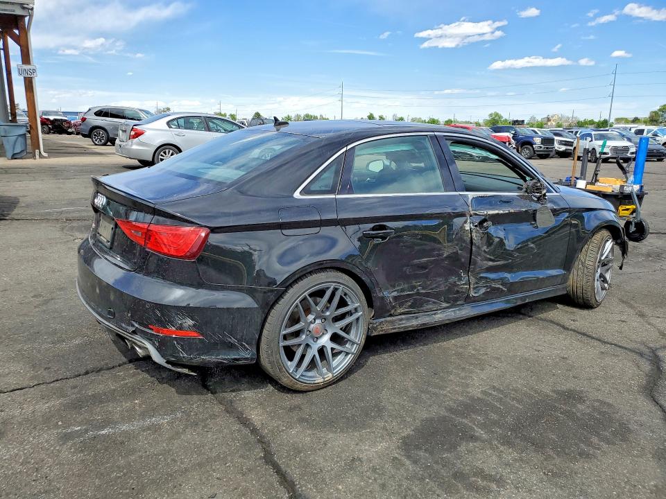 50227756 :رقم المزاد ، WAUBFGFF6F1108439 vin ، 2015 Audi S3 مزاد بيع