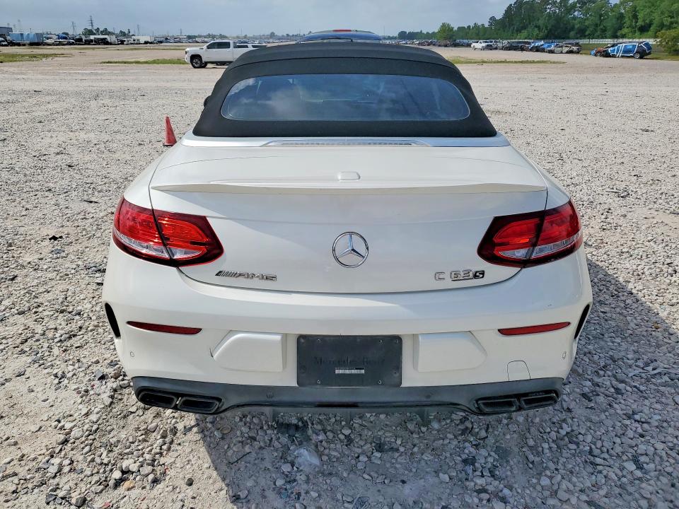 50314406 :رقم المزاد ، WDDWK8HB7HF477094 vin ، 2017 Mercedes-benz C مزاد بيع