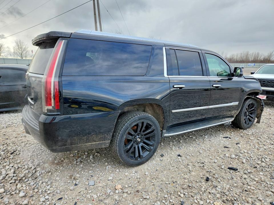 48788326 :رقم المزاد ، 1GYS3HKJ7HR111084 vin ، 2017 Cadillac Escalade مزاد بيع