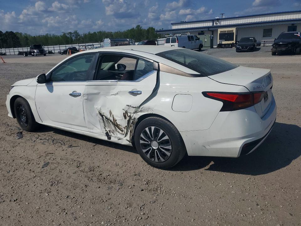 48564876 :رقم المزاد ، 1N4BL4BV4NN327212 vin ، 2022 Nissan Altima مزاد بيع