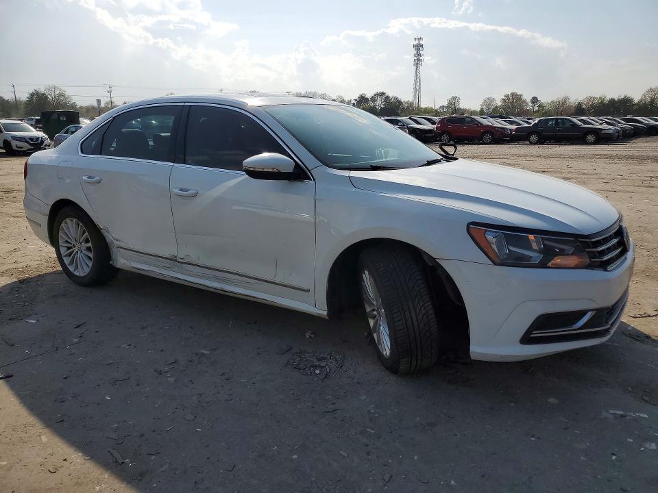 Продажа на аукционе авто 2016 Volkswagen Passat, vin: 1VWBT7A32GC011623, номер лота: 48703376