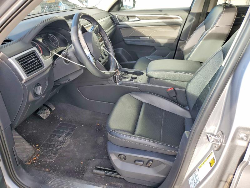 49516996 :رقم المزاد ، 1V2HR2CA2MC557018 vin ، 2021 Volkswagen Atlas مزاد بيع