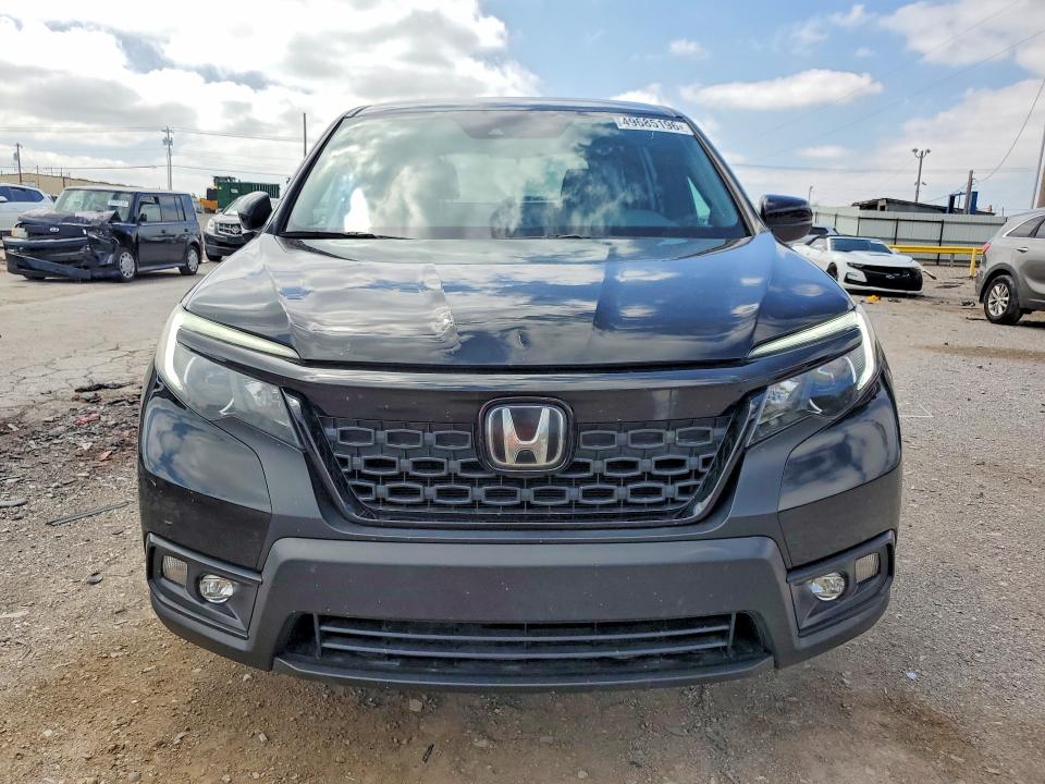 49685196 :رقم المزاد ، 5FNYF8H26MB031718 vin ، 2021 Honda Passport مزاد بيع