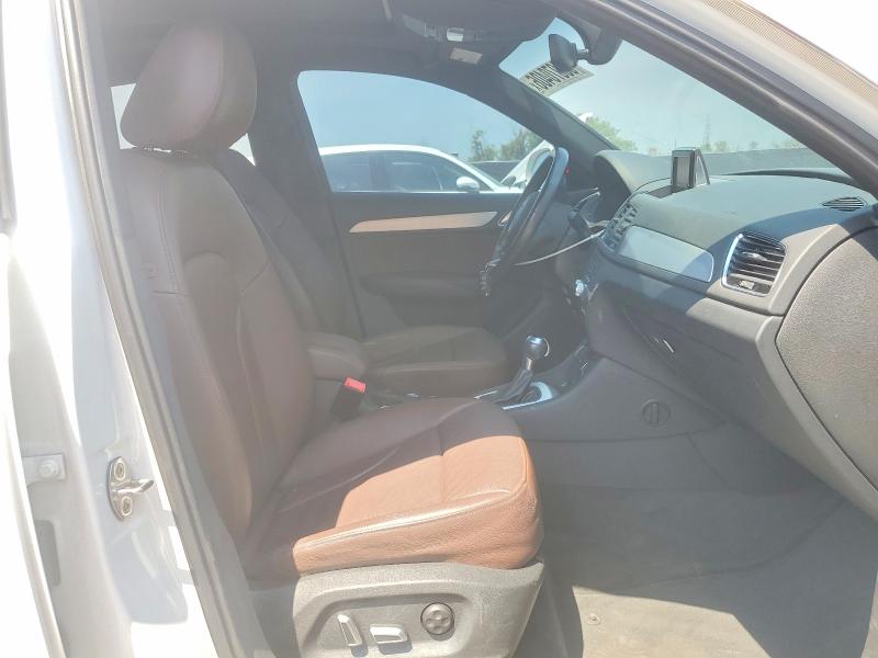 Продажа на аукционе авто 2018 Audi Q3, vin: WA1HCCFS2JR031133, номер лота: 50070406