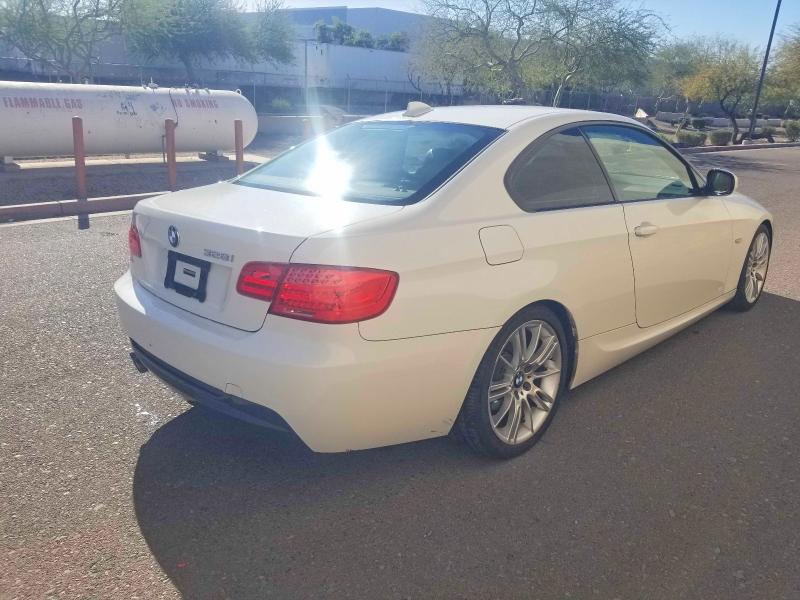 48917996 :رقم المزاد ، WBAKE5C55BE573798 vin ، 2011 Bmw 328 مزاد بيع