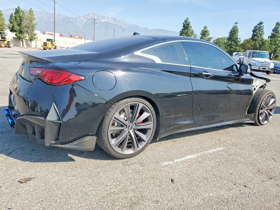 49001226 :رقم المزاد ، JN1FV7EKXJM530620 vin ، 2018 Infiniti Q60 مزاد بيع