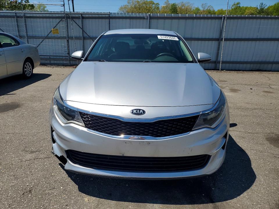 Auction sale of the 2018 Kia Optima, vin: 5XXGT4L33JG268592, lot number: 51423666