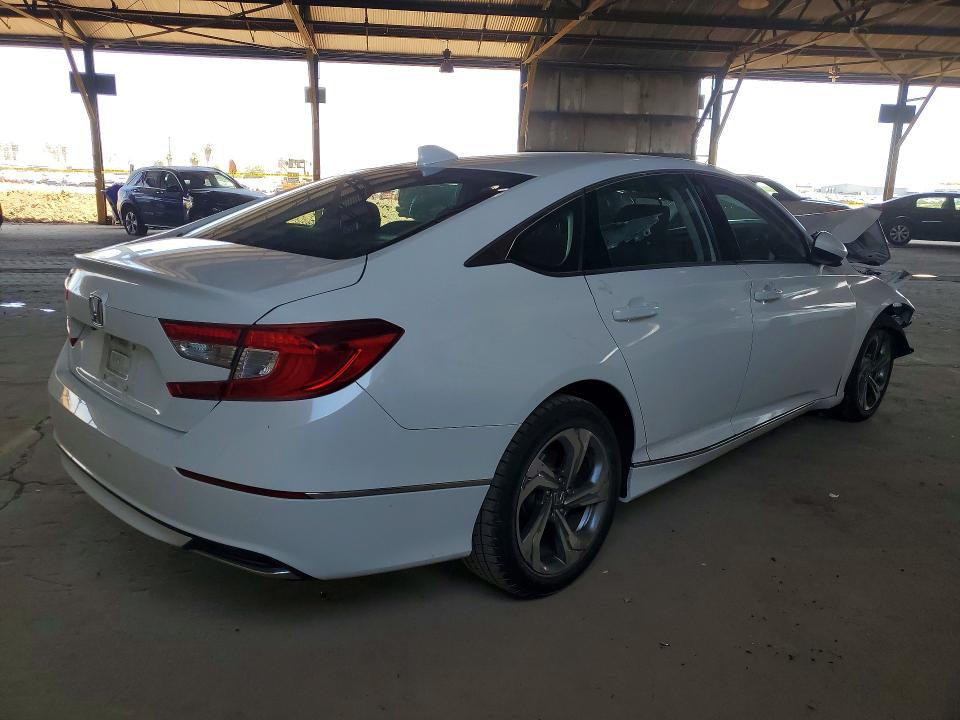 51009756 :رقم المزاد ، 1HGCV1F46JA268109 vin ، 2018 Honda Accord مزاد بيع