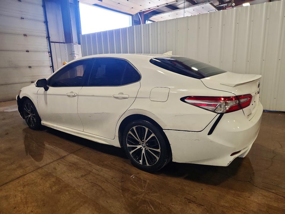 48140206 :رقم المزاد ، 4T1B11HK7KU812467 vin ، 2019 Toyota Camry مزاد بيع