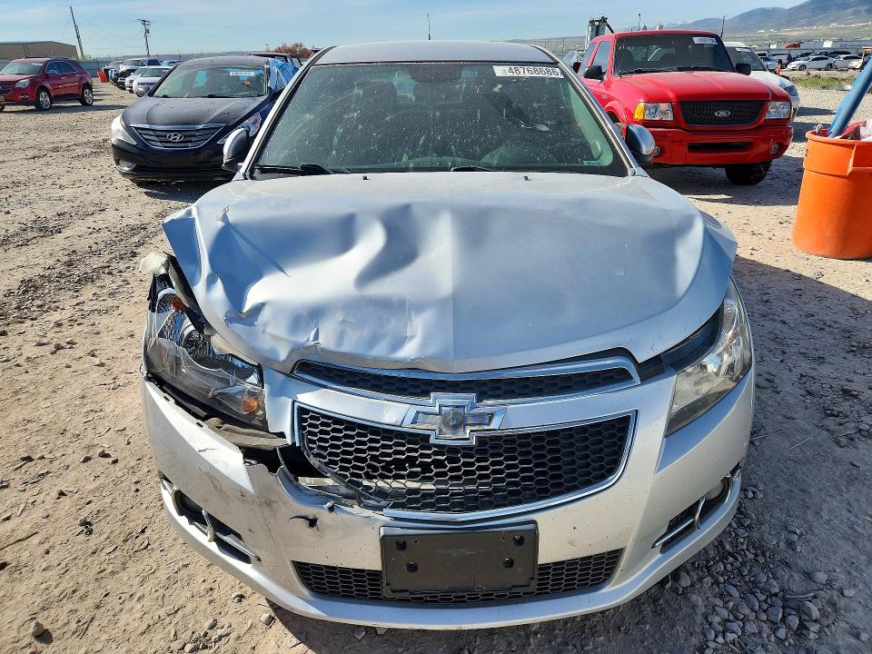 48768686 :رقم المزاد ، 1G1PG5SB6E7381351 vin ، 2014 Chevrolet Cruze مزاد بيع
