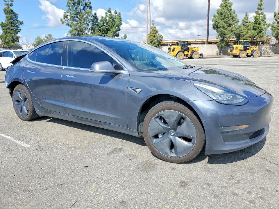 2018 Tesla Model 3 მანქანა იყიდება აუქციონზე, vin: 5YJ3E1EAXJF021348, აუქციონის ნომერი: 48318006