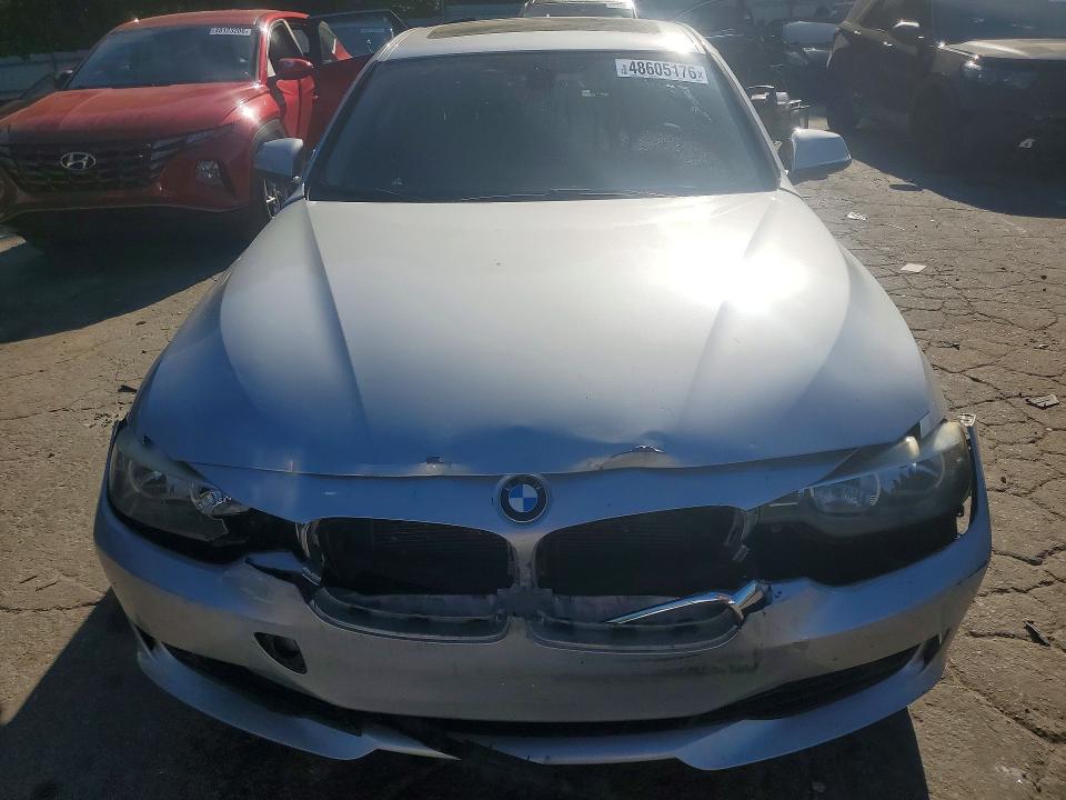 48605176 :رقم المزاد ، WBA3A5C53DF356117 vin ، 2013 Bmw 328 مزاد بيع