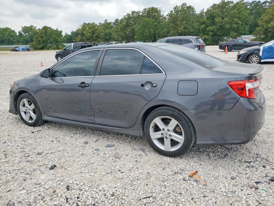 51463316 :رقم المزاد ، 4T1BF1FK2CU051031 vin ، 2012 Toyota Camry مزاد بيع