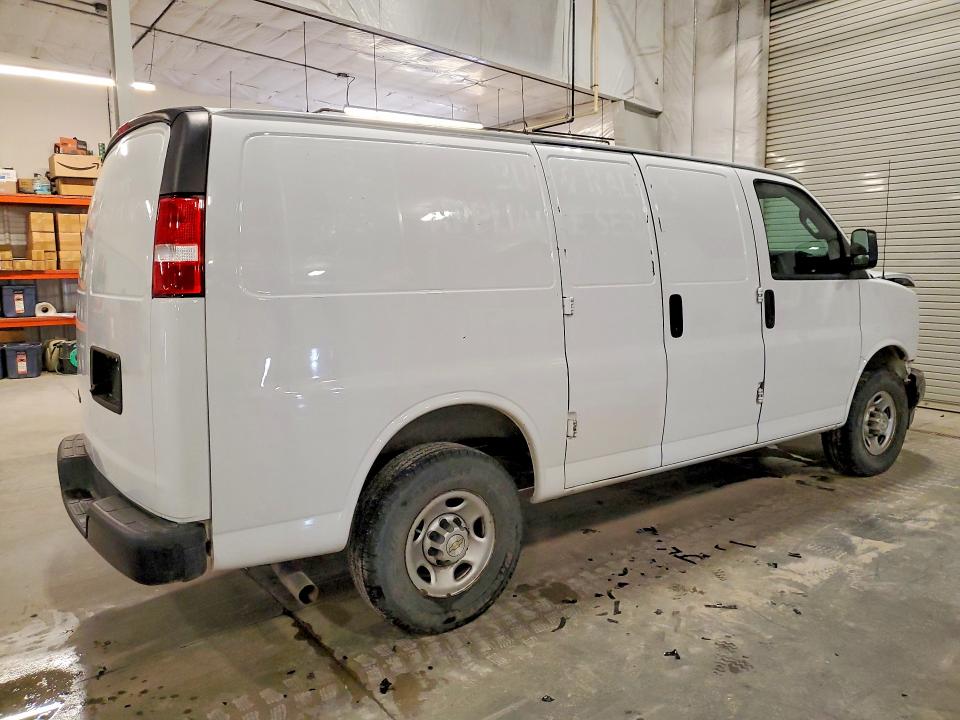 Продажа на аукционе авто 2020 Chev Express 2500, vin: 1GCWGAFG1L1241354, номер лота: 48566306