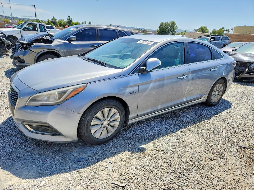 Продаж на аукціоні авто 2016 Hyundai Sonata Hybrid, vin: KMHE24L15GA014214, номер лоту: 51312716
