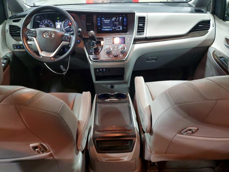 2017 Toyota Sienna მანქანა იყიდება აუქციონზე, vin: 5TDDZ3DC0HS167691, აუქციონის ნომერი: 51573166