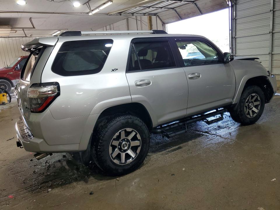 2019 Toyota 4runner მანქანა იყიდება აუქციონზე, vin: JTEBU5JR7K5671867, აუქციონის ნომერი: 49752716