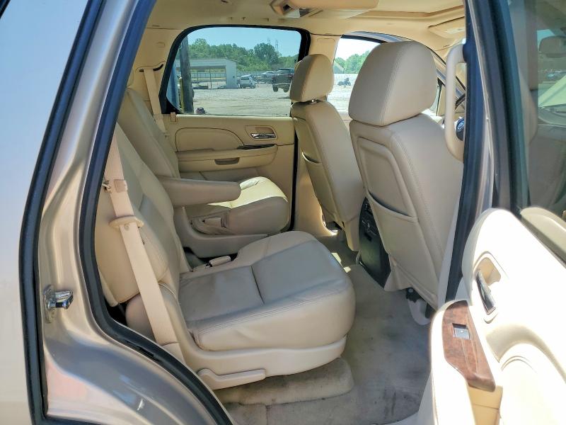 50526706 :رقم المزاد ، 1GYEC63878R235594 vin ، 2008 Cadillac Escalade مزاد بيع