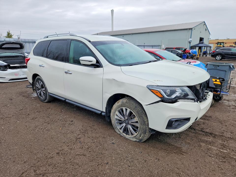 51009246 :رقم المزاد ، 5N1DR2MM5HC641957 vin ، 2017 Nissan Pathfinder مزاد بيع