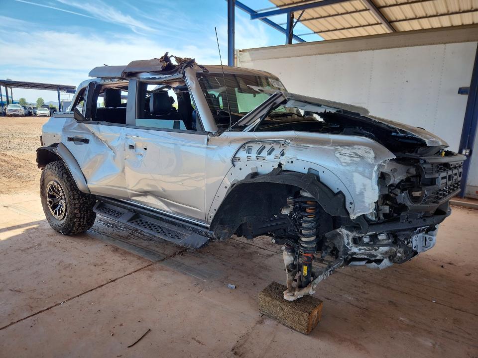 Продаж на аукціоні авто 2024 Ford Bronco, vin: 1FMEE0RR3RLA62959, номер лоту: 49130006