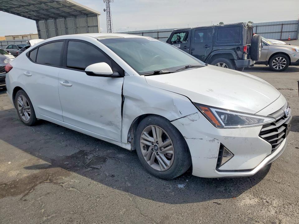 49300996 :رقم المزاد ، 5NPD84LF2LH560434 vin ، 2020 Hyundai Elantra مزاد بيع