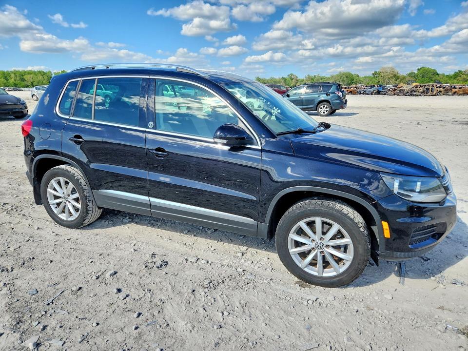 Aukcja sprzedaży 2017 Volkswagen Tiguan, vin: WVGSV7AX6HK012311, numer aukcji: 51061126