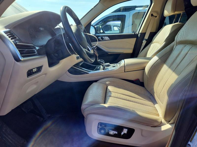 49983576 :رقم المزاد ، 5UXCW2C50KLB44195 vin ، 2019 Bmw X7 مزاد بيع