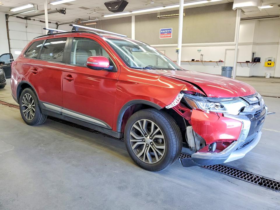 51463706 :رقم المزاد ، JA4AZ3A32GZ059829 vin ، 2016 Mitsubishi Outlander مزاد بيع