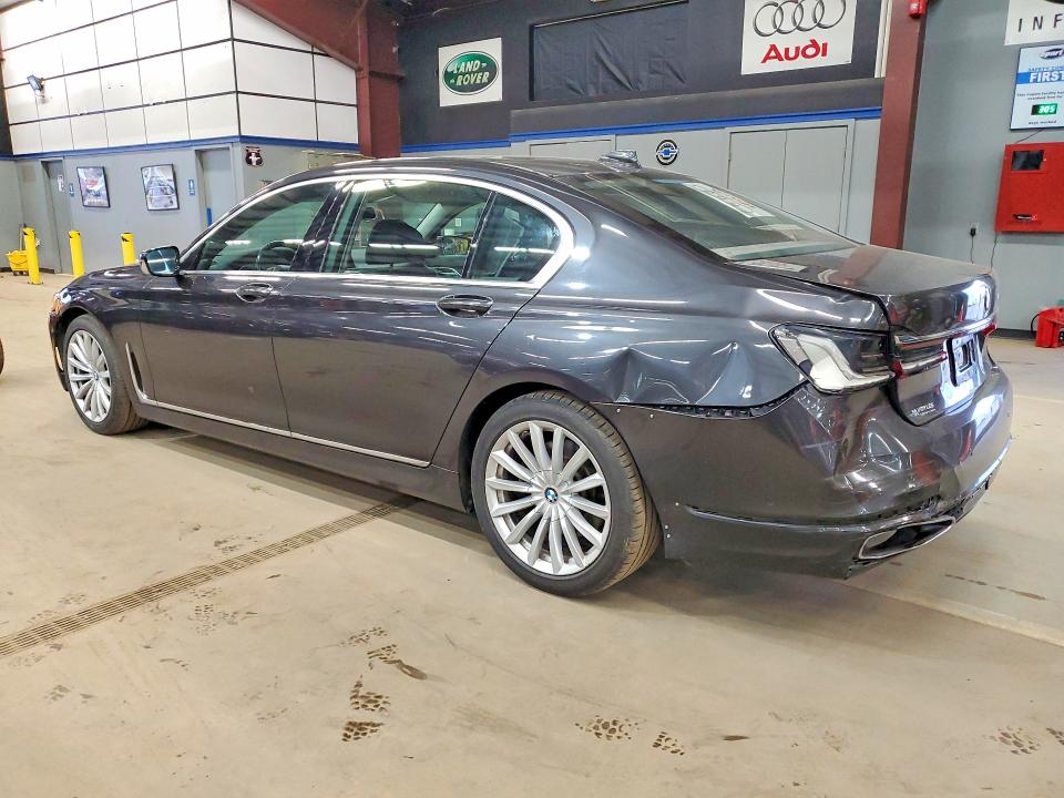 48687796 :رقم المزاد ، WBA7T2C09NCH24241 vin ، 2022 Bmw 740 مزاد بيع