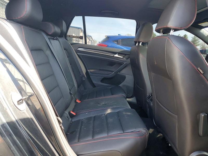 Продажа на аукционе авто 2015 Volkswagen Gti, vin: 3VW4T7AU5FM007869, номер лота: 49477486