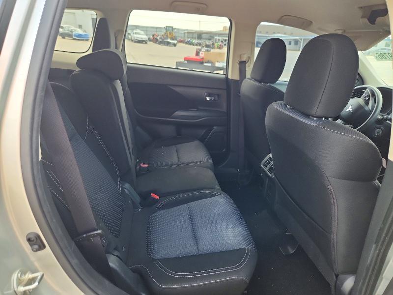 Продаж на аукціоні авто 2020 Mitsubishi Outlander, vin: JA4AZ3A37LZ026464, номер лоту: 51529786