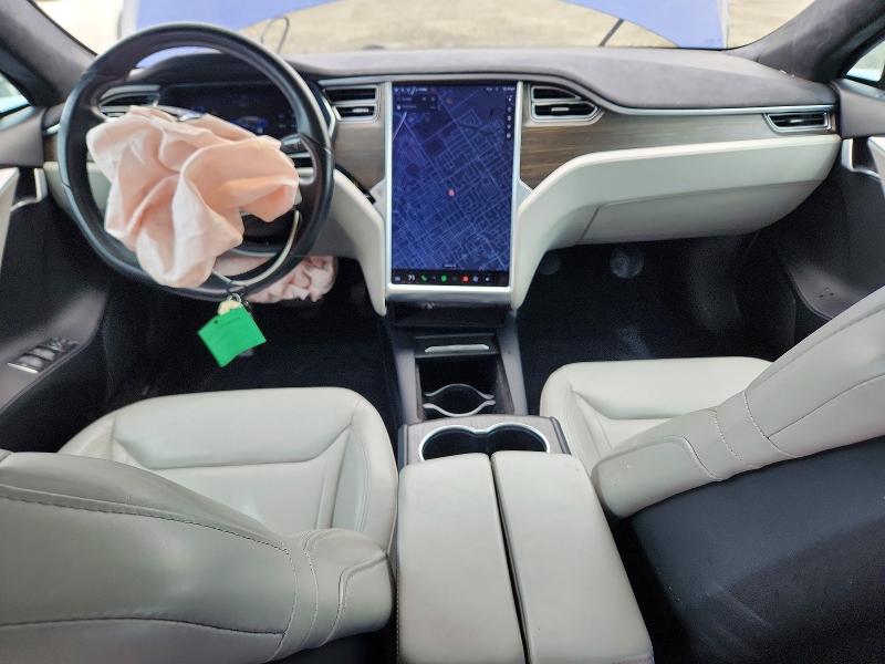 50670686 :رقم المزاد ، 5YJSA1E29GF147547 vin ، 2016 Tesla Model S مزاد بيع