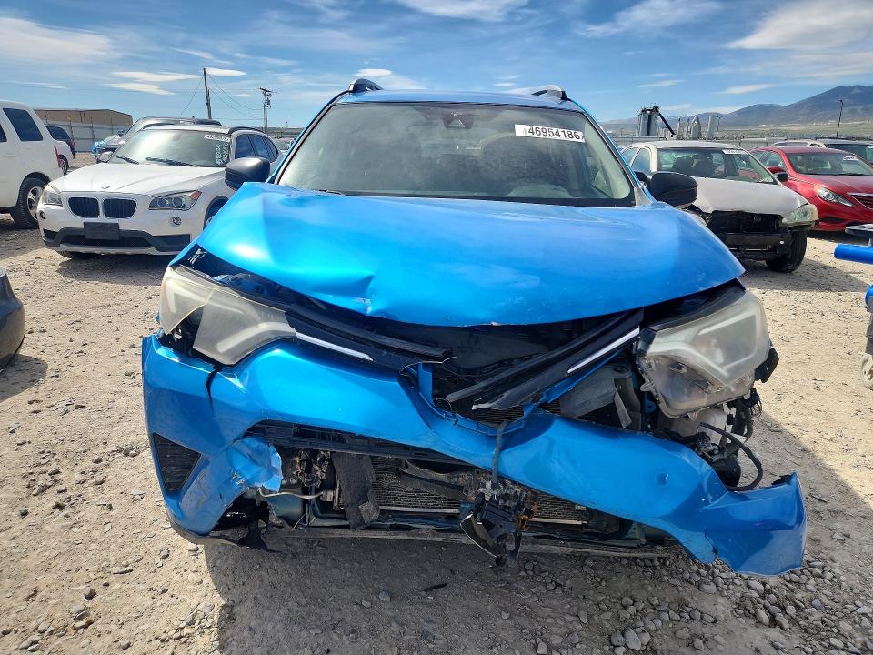 Продажа на аукционе авто 2017 Toyota Rav4, vin: JTMBFREVXHD209220, номер лота: 46954186