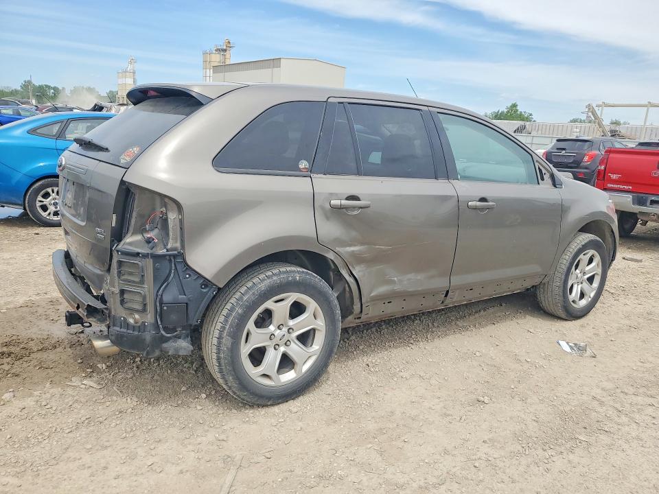 51331236 :رقم المزاد ، 2FMDK4JC9EBA99687 vin ، 2014 Ford Edge مزاد بيع