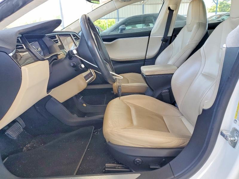 Продажа на аукционе авто 2015 Tesla Model S, vin: 5YJSA1E23FF116633, номер лота: 49614926