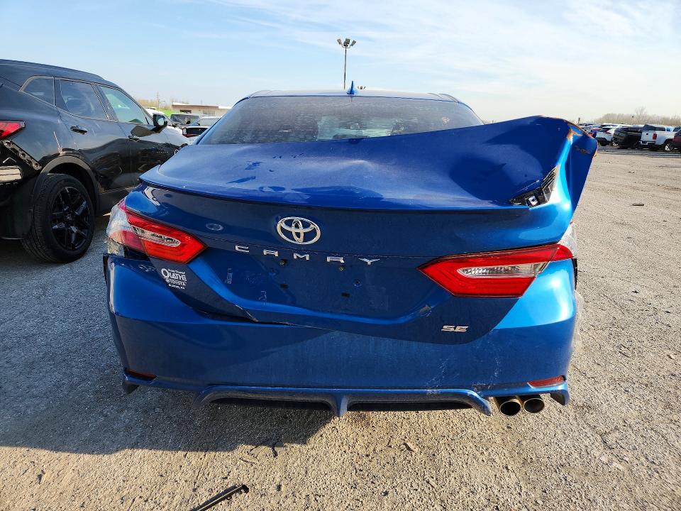 49107546 :رقم المزاد ، 4T1G11AK4LU305365 vin ، 2020 Toyota Camry مزاد بيع