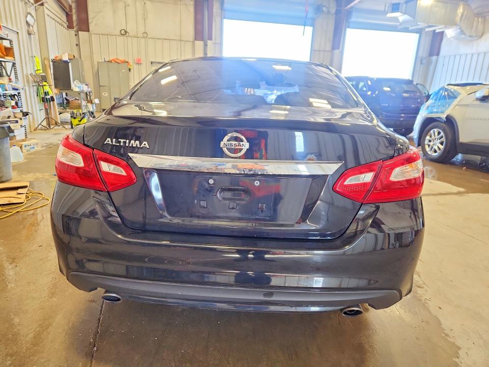 2016 Nissan Altima მანქანა იყიდება აუქციონზე, vin: 1N4AL3AP9GN322969, აუქციონის ნომერი: 49233426
