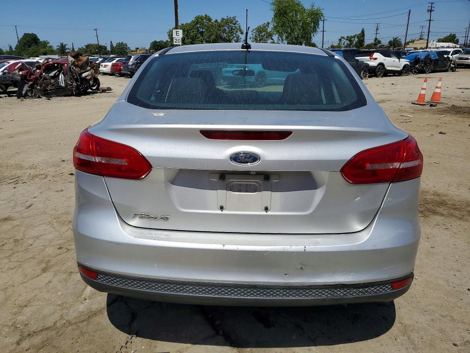 2015 Ford Focus მანქანა იყიდება აუქციონზე, vin: 1FADP3E22FL326114, აუქციონის ნომერი: 51651476