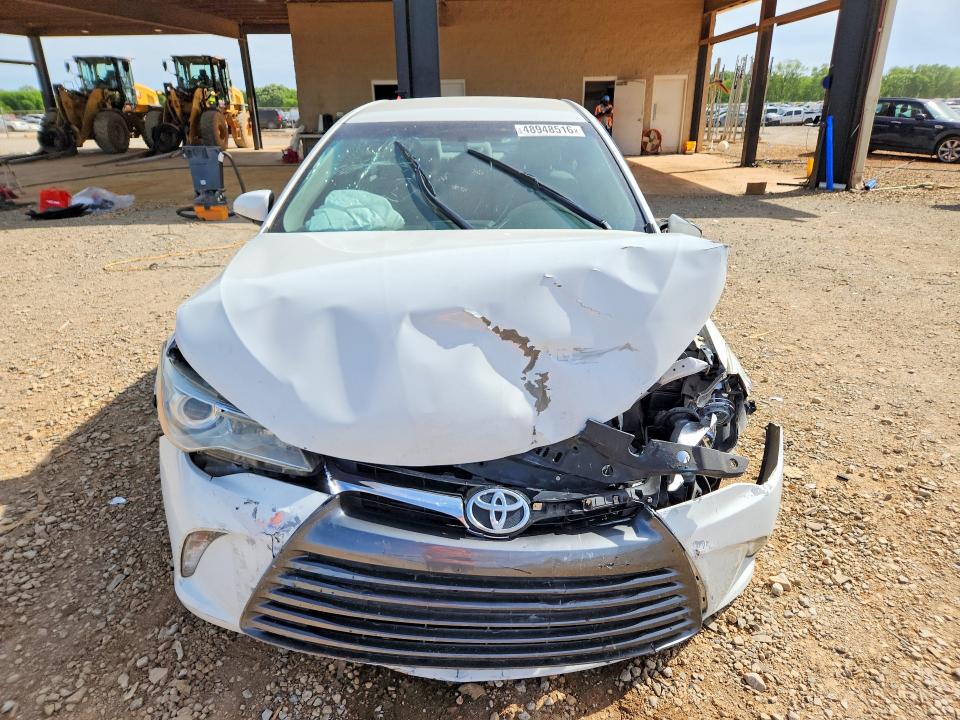 2015 Toyota Camry მანქანა იყიდება აუქციონზე, vin: 4T4BF1FK3FR486716, აუქციონის ნომერი: 48948516