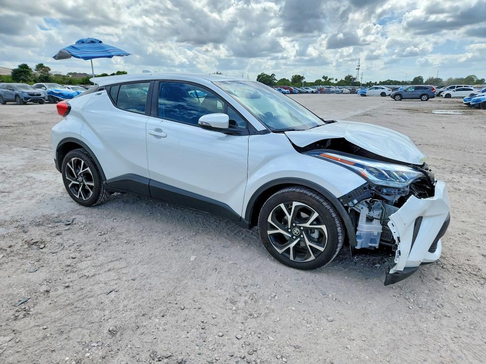 2022 Toyota C-hr მანქანა იყიდება აუქციონზე, vin: NMTKHMBX4NR147962, აუქციონის ნომერი: 51110156