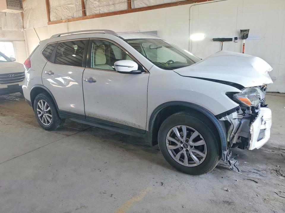 Продажа на аукционе авто 2017 Nissan Rogue, vin: JN8AT2MV6HW008629, номер лота: 50070106