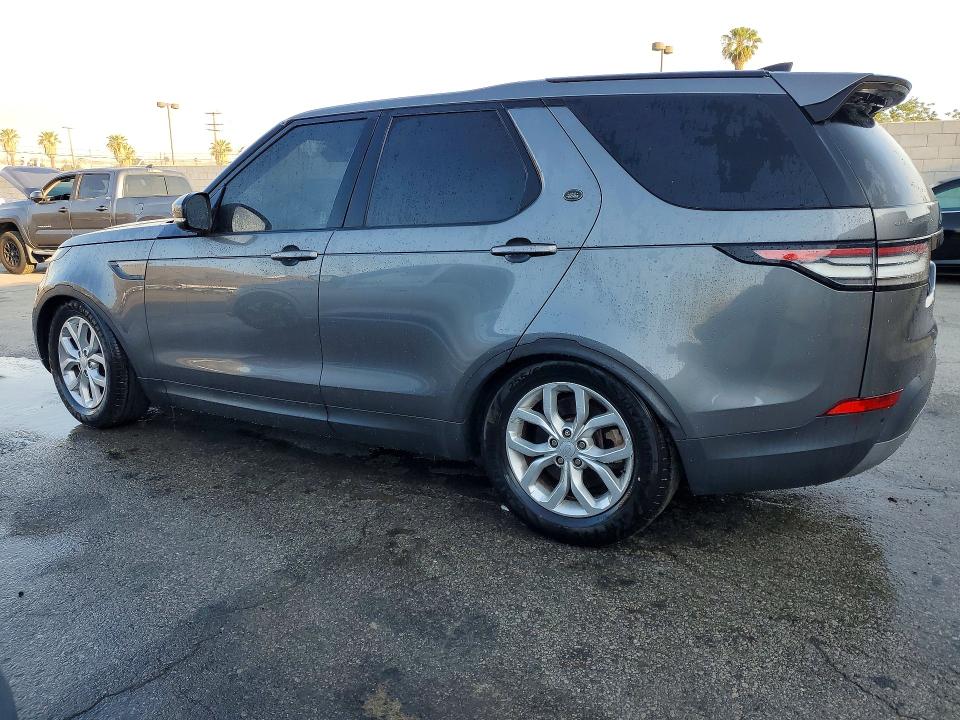 Продаж на аукціоні авто 2017 Land Rover Discovery, vin: SALRGBBVXHA047137, номер лоту: 47940806