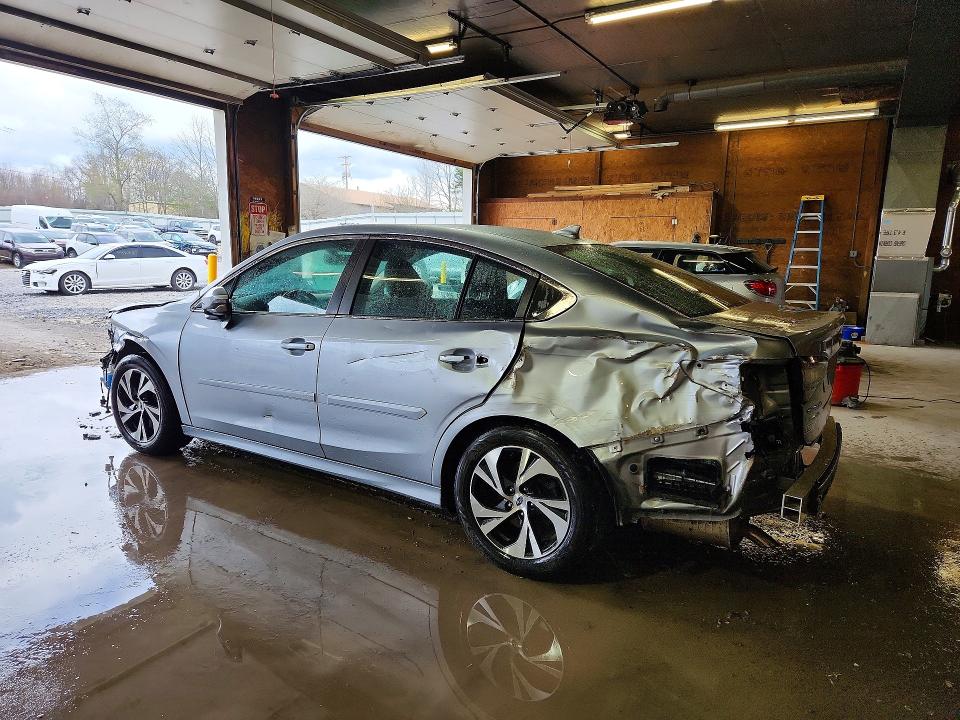 49165586 :رقم المزاد ، 4S3BWAC6XN3011543 vin ، 2022 Subaru Legacy مزاد بيع