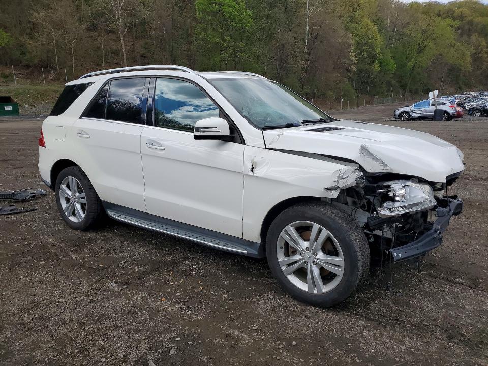 Продажа на аукционе авто 2015 Mercedes-benz Ml, vin: 4JGDA5HBXFA444535, номер лота: 49876176