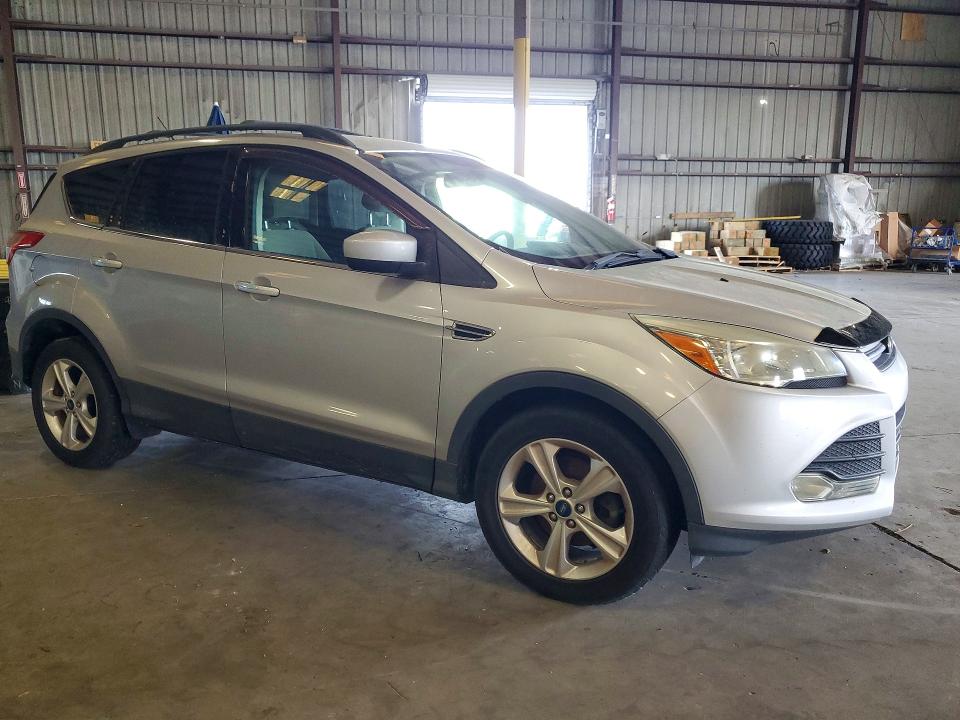 2013 Ford Escape მანქანა იყიდება აუქციონზე, vin: 1FMCU0GX6DUB47230, აუქციონის ნომერი: 49168976