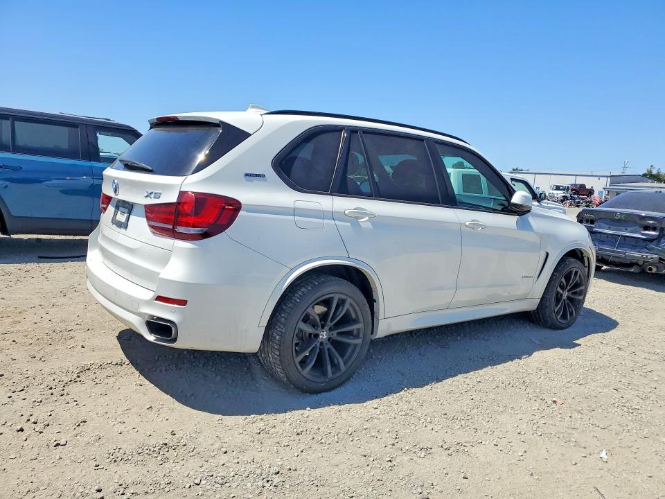 49187876 :رقم المزاد ، 5UXKT0C56J0V99493 vin ، 2018 Bmw X5 مزاد بيع