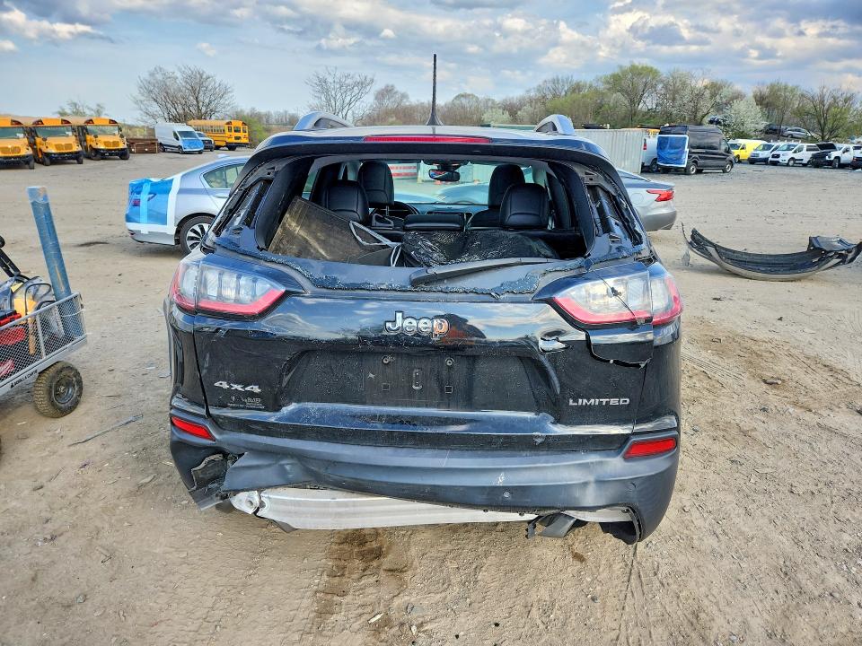 48184216 :رقم المزاد ، 1C4PJMDN5MD132842 vin ، 2021 Jeep Cherokee مزاد بيع